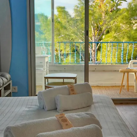 아파트 Upstays Sea View Loggia 31m